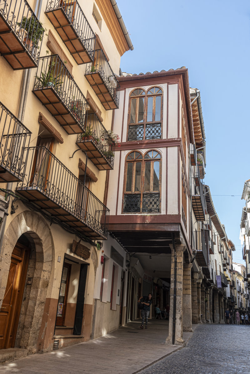 Castelló de la Plana - Morella 011 - calle Blasco de Alagon.jpg